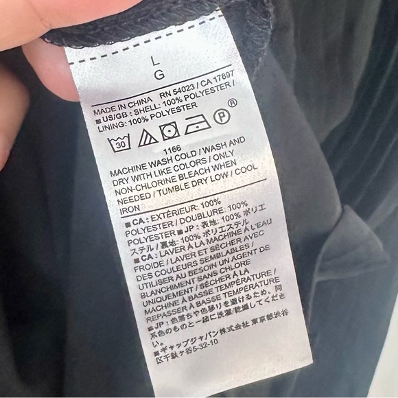 NWT Banana Republic Black Pleated Sleeveless Dress - Size: Large - Picture 4 of 8